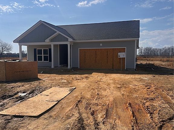 2nd image of 69 Mabe Rd