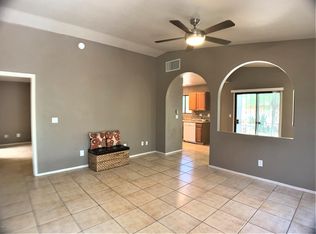 185 E Camino De Diana, Green Valley, AZ 85614