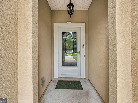3rd image of 456 Eagle Blvd