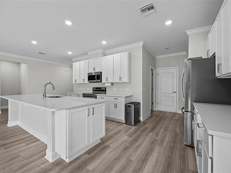 13732 SW 137th Ct — Photo 8