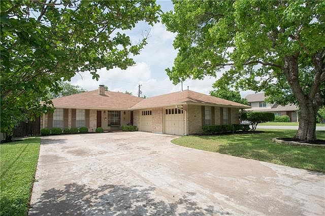 1st image of 8106 Exmoor Dr