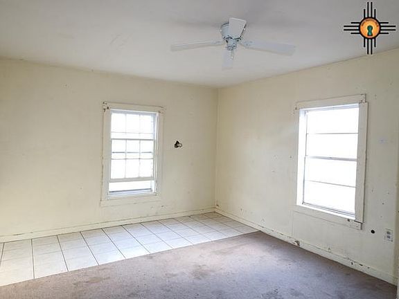 4th image of 1101 N Main Ave
