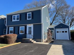 2556 Pawtucket Ave, East Providence, RI 02914
