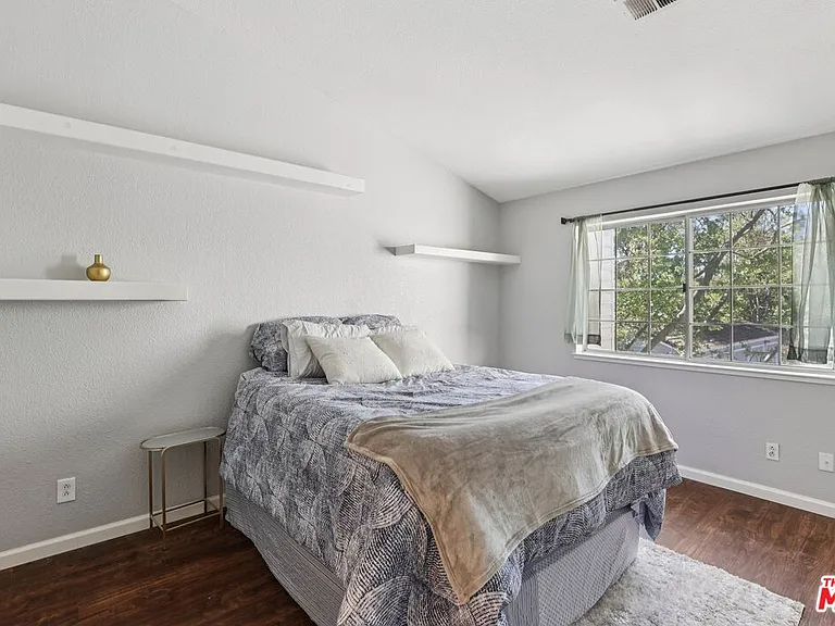 1706 Bevin Brook Dr — Photo 17