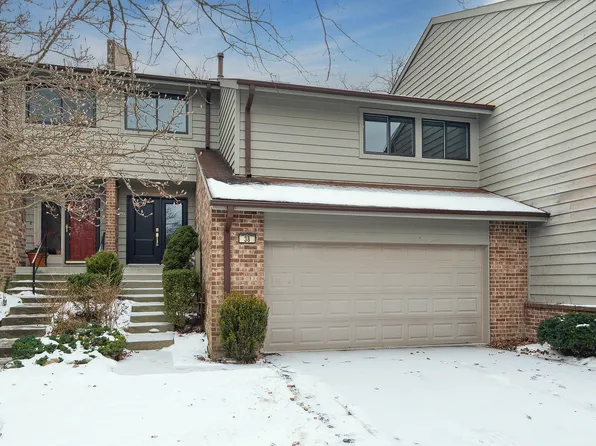 38 Commons Dr, Palos Park, IL 60464