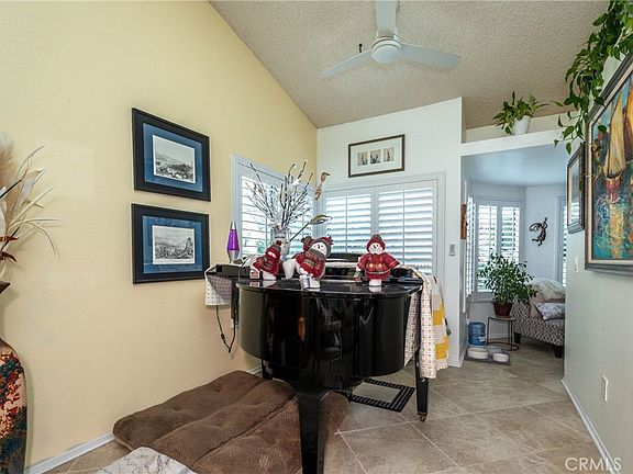 5th image of 26592 Braddock Rd