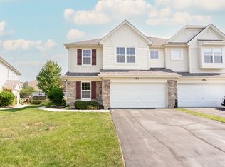 2164 Pembridge Ln, Joliet, IL 60431