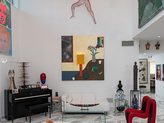 3rd image of 2000 S Bayshore Dr APT 15