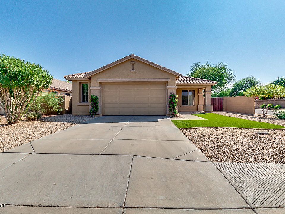 1st image of 15137 W Banff Ln