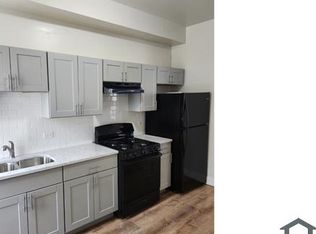 6940 S King Dr #2S, Chicago, IL 60637