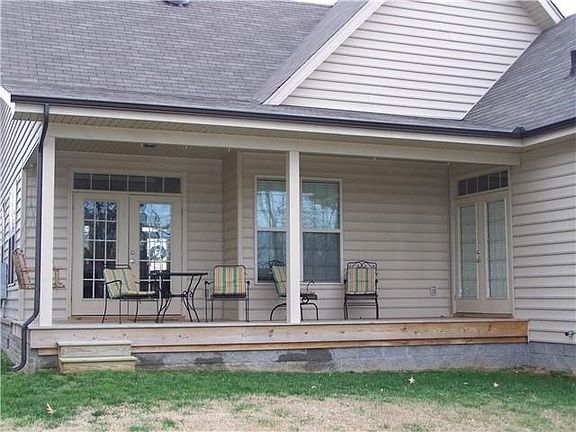 4th image of 308 Sea Biscuit Dr