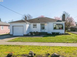 8312 NE Hassalo St, Portland, OR 97220