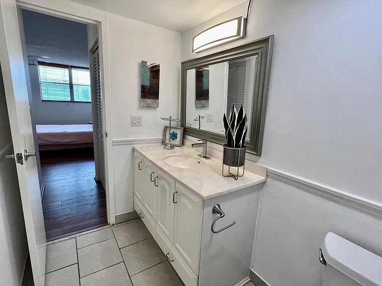 2821 NE 163rd St #4Q — Photo 5