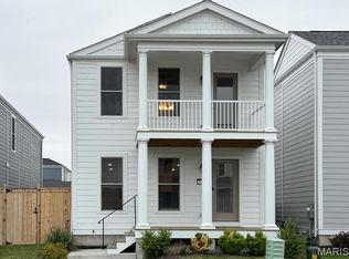 5073 Barter St, Saint Charles, MO 63301
