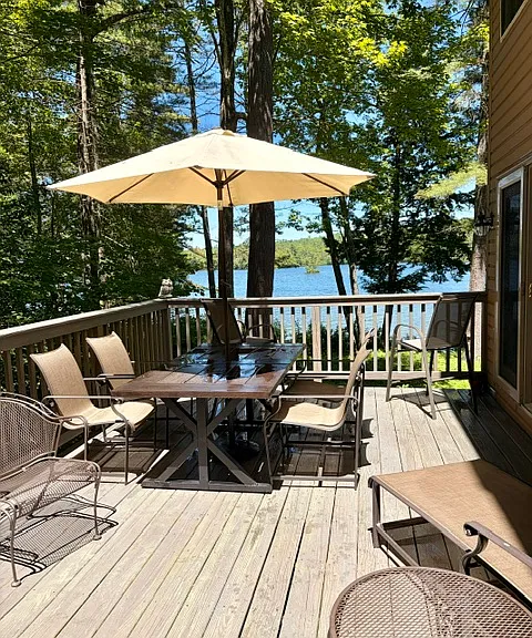 22 E Beach Rd — Photo 2