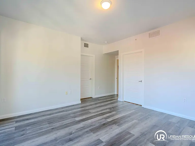 300 Majorca Ave #Penthouse 403 — Photo 24