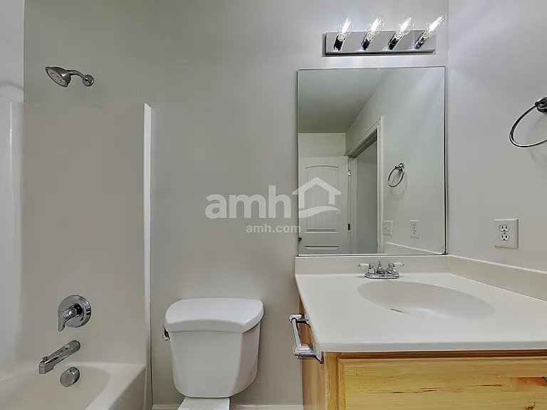3672 E Nairn Dr — Photo 13
