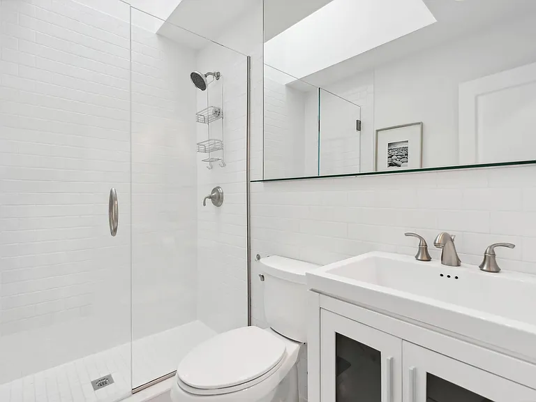 50 Terry Dr — Photo 12