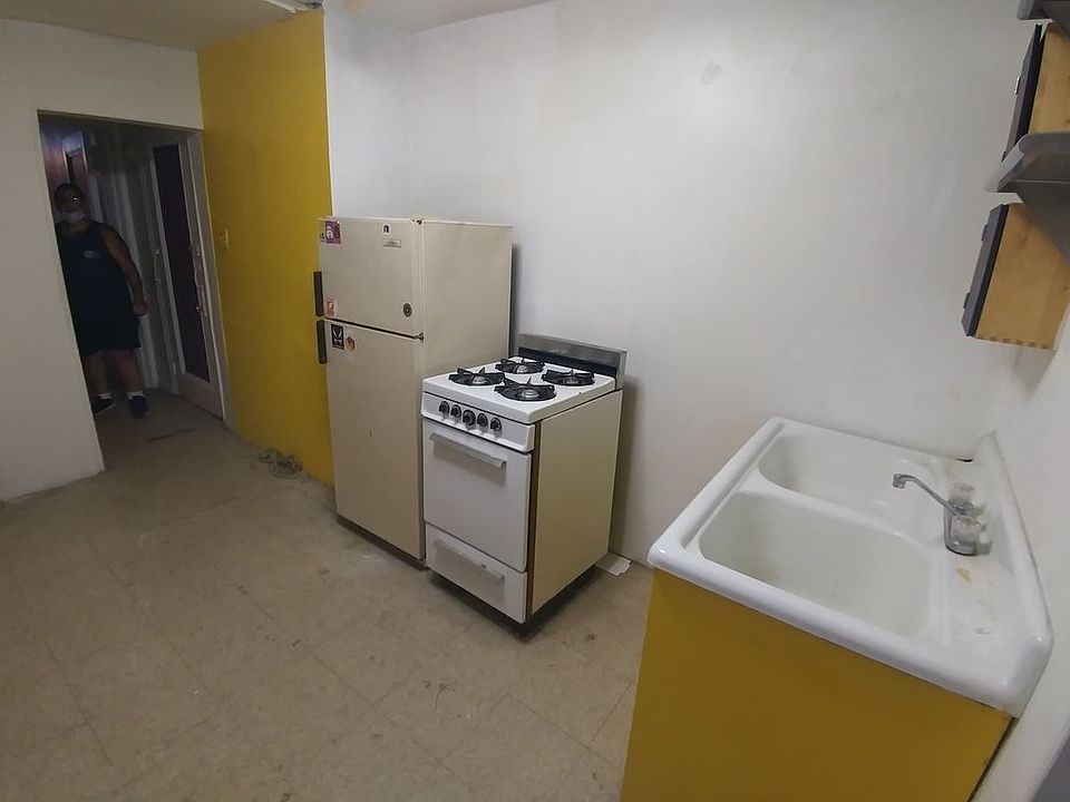 1st image of 106 President St #1AR