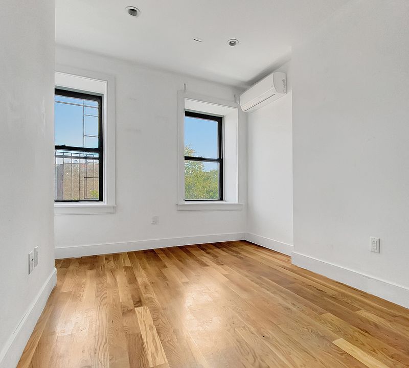 1st image of 367 Franklin Ave #4C
