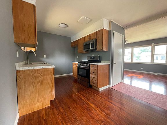 4th image of 1120 Copper Dr