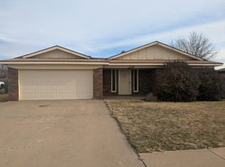 1126 Etta Ave, Friona, TX 79035