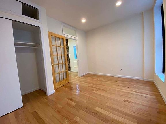 3rd image of 238 W 20th St #2DD
