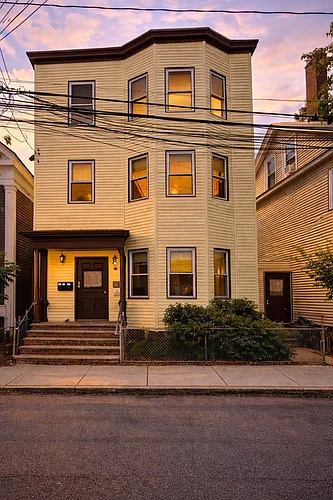 70-70A Spring Street Photo 1