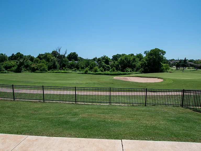 12037 Ashford Dr — Photo 21