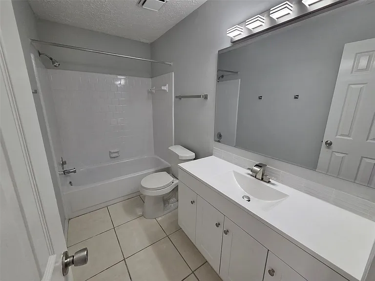 1454 Plumwood Dr — Photo 16