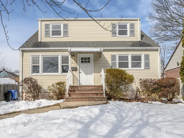 311 Chestnut St, Middlesex, NJ 08846