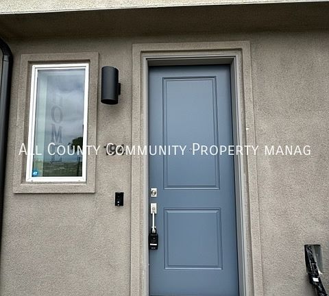 2nd image of 5248 Beachfront Cv #194