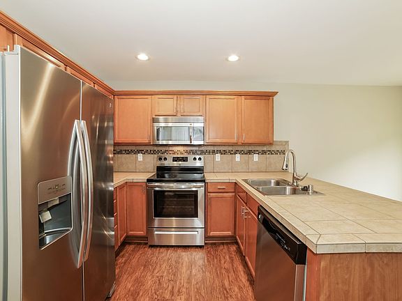 4th image of 11004 180th Avenue Ct E