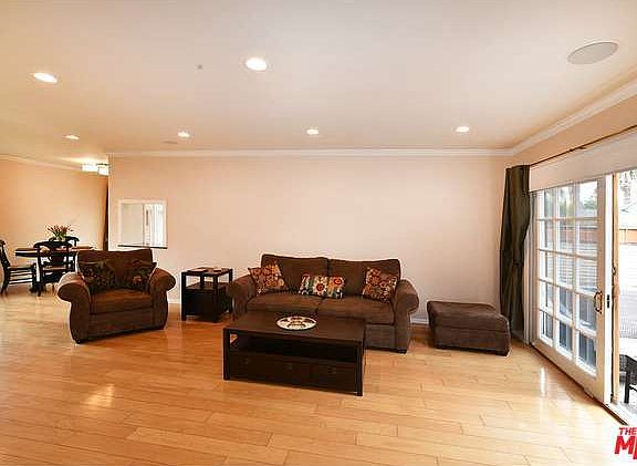 5th image of 11295 Malat Way
