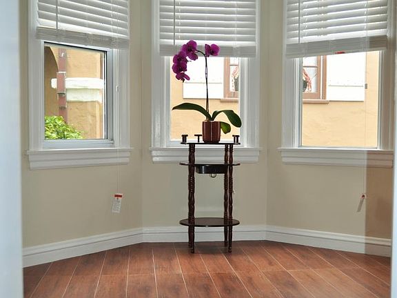 breakfast nook