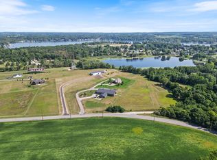 3558 E Armstrong Rd, Leesburg, IN 46538