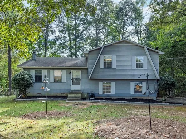 2435 Brown Deer Trl NW, Acworth, GA 30101