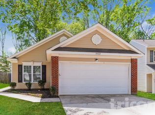8422 Wallace Glen Dr, Charlotte, NC 28212