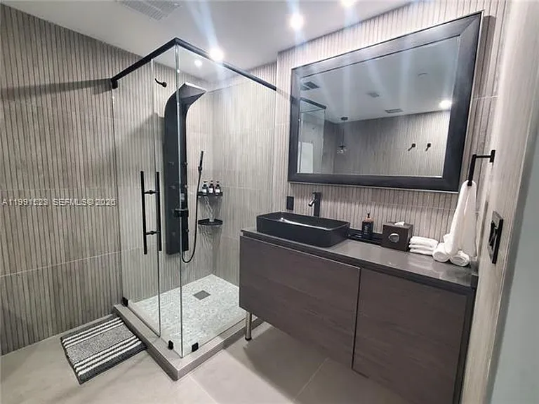 1055 99th St #Townhouse 1055 — Photo 15