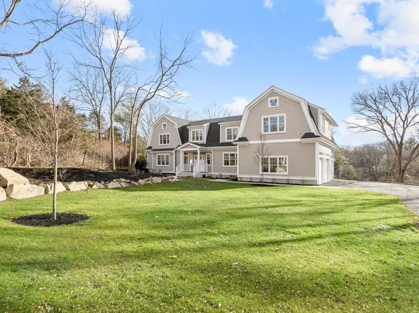 111 Weir St, Hingham, MA 02043