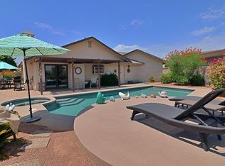 75483 La Cresta Dr, Palm Desert, CA 92211