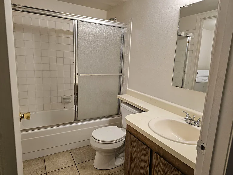 12506 E Cornell Ave — Photo 8