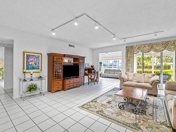 2nd image of 5215 Lake Catalina Drive N #C