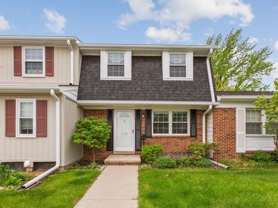 19642 Aqueduct Ct #561, Northville, MI, 48167