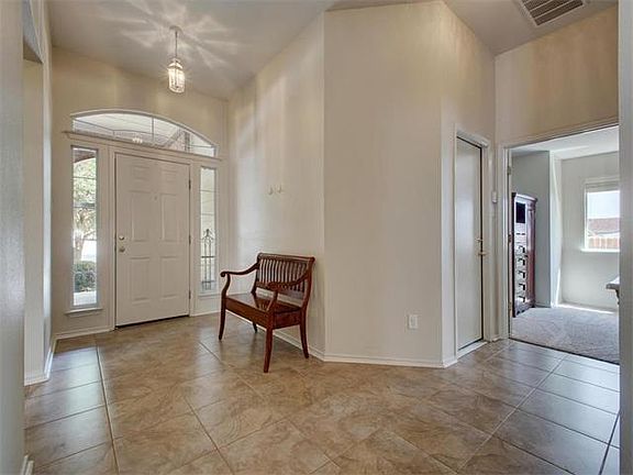 3rd image of 3402 Campanella Dr