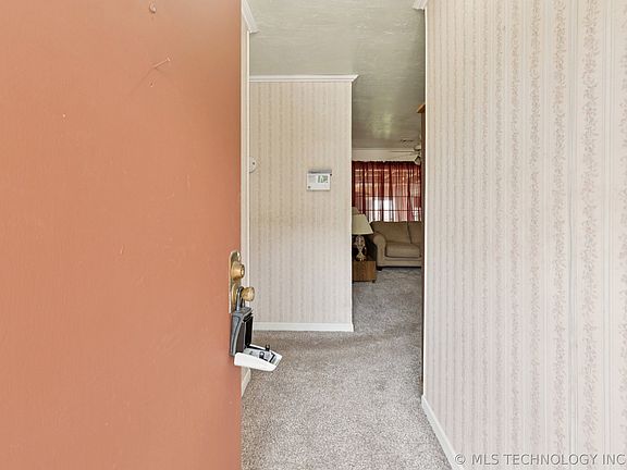 4th image of 116 N 43rd West Ave