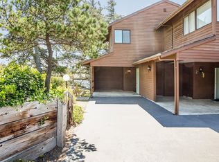 4111 SW Highway 101 APT 1, Lincoln City, OR 97367