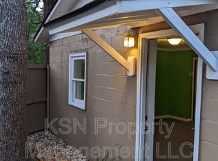 514 E 64th St, Savannah, GA 31405