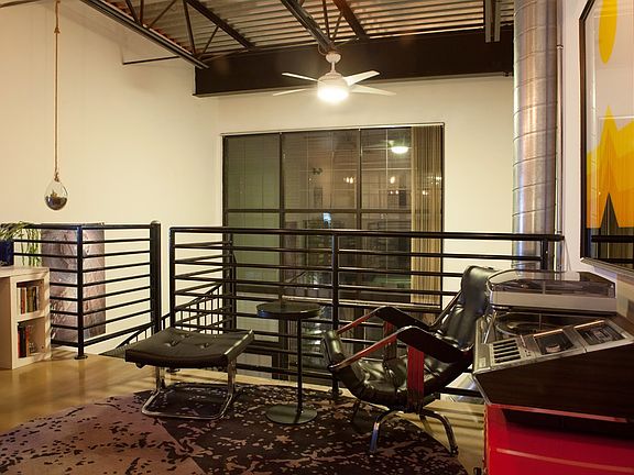 5th image of 489 Ellicott St APT 11