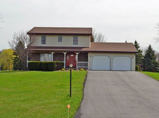 51 Goldenrod Dr, Valparaiso, IN 46385